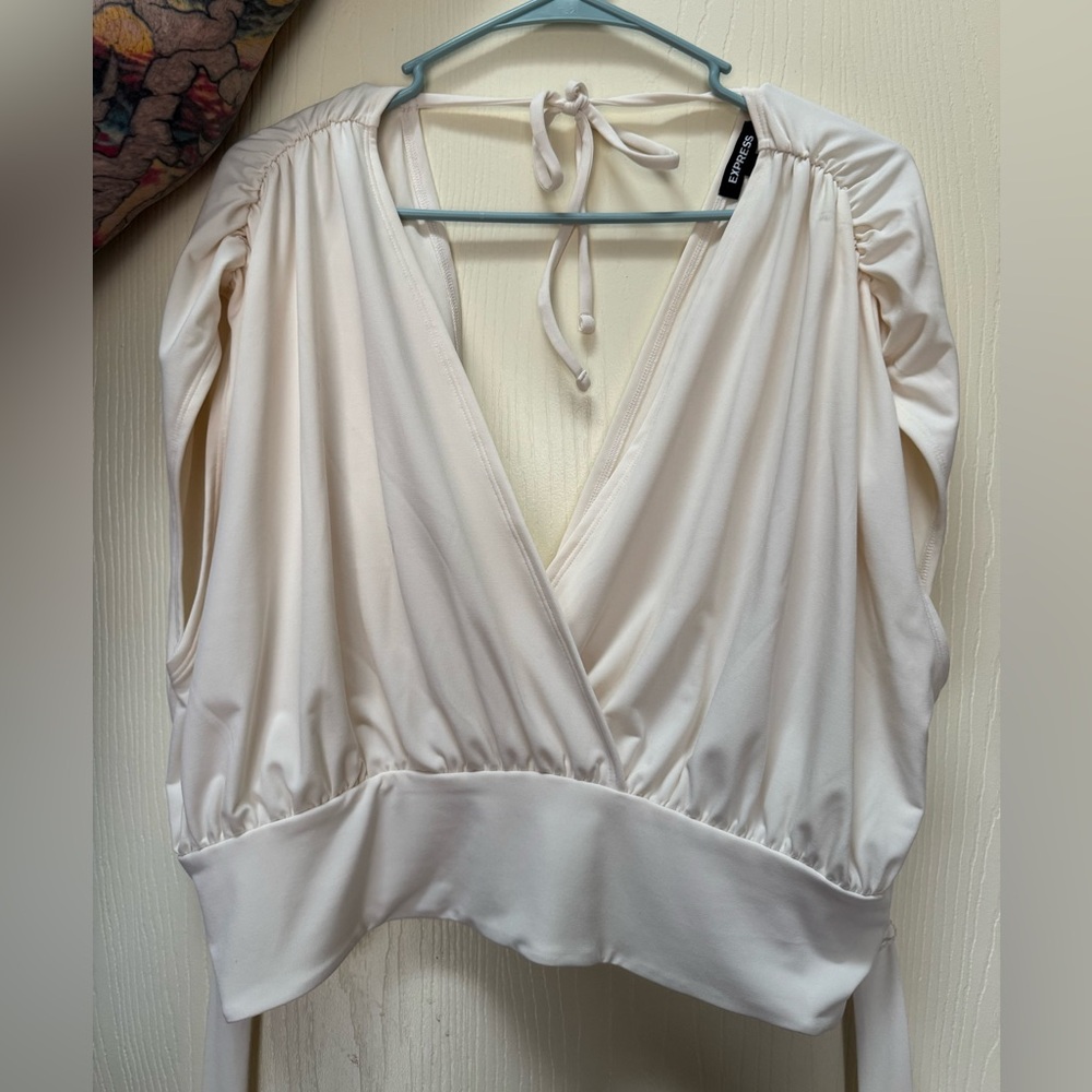 Express Cream Wrap Top